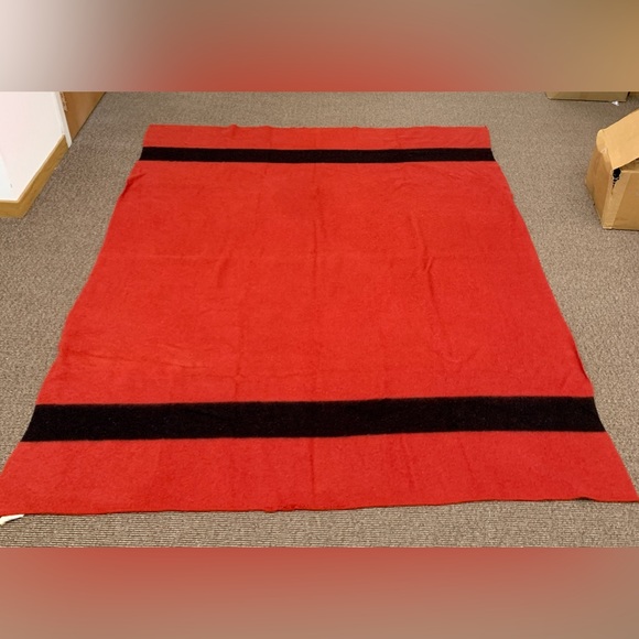 Mid Century Vintage Wool Ward's Fleecydown Hudson Bay Style Striped Blanket - Picture 2 of 16